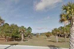 Pet friendly dog park in Sanibel, Florida, Estero Community Park