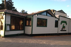 Pet friendly restaurant in Sanibel, Florida Mucky Duck Restaurant